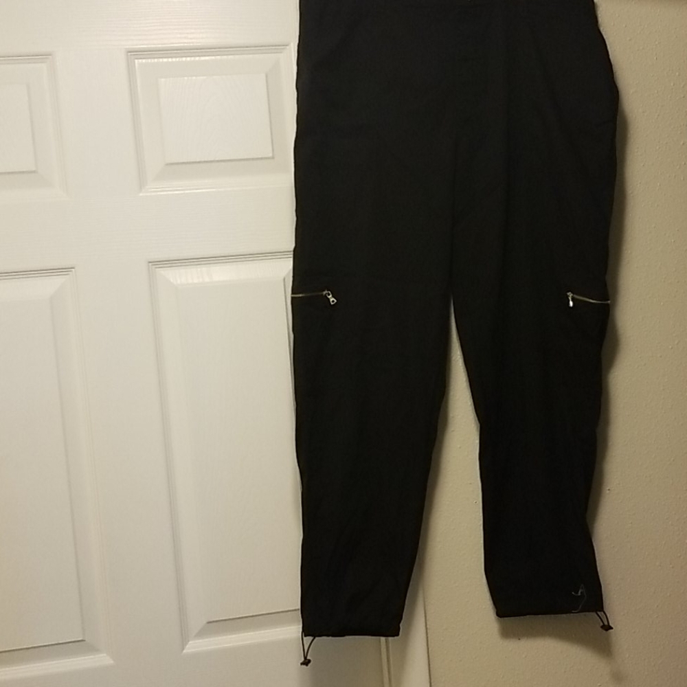 Rafaella Capri Pants